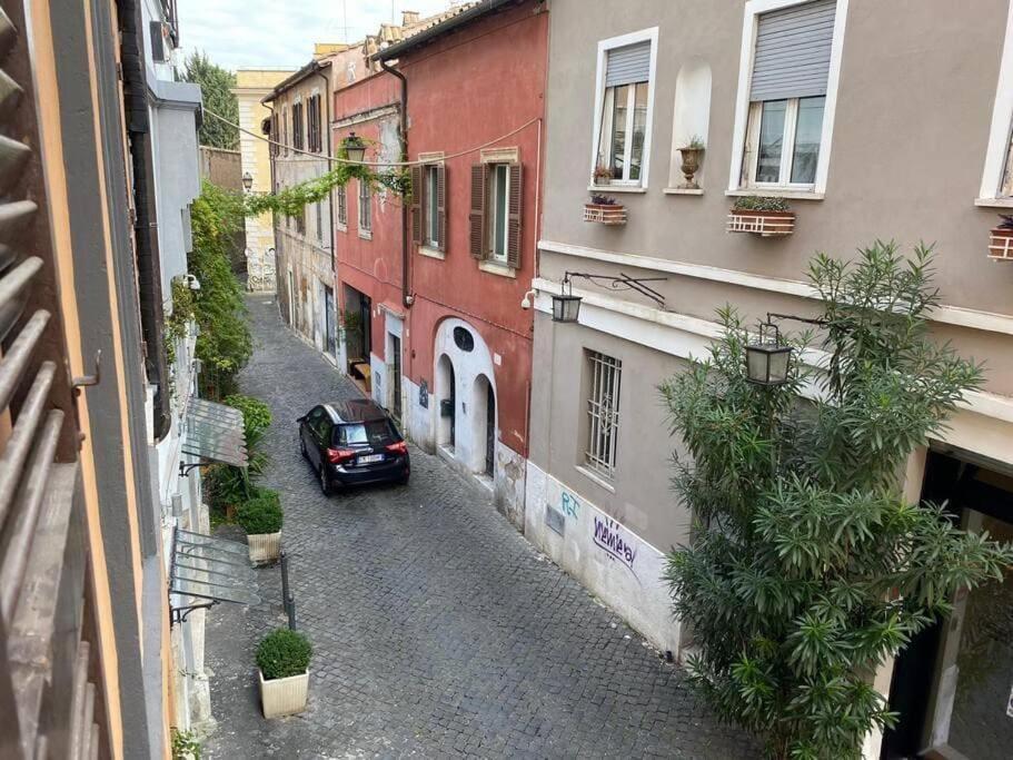Studio Flat - Piazza San Cosimato By Yourhost Roma Ngoại thất bức ảnh
